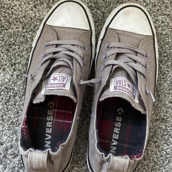 Used women’s converse - Picture 5 of 8